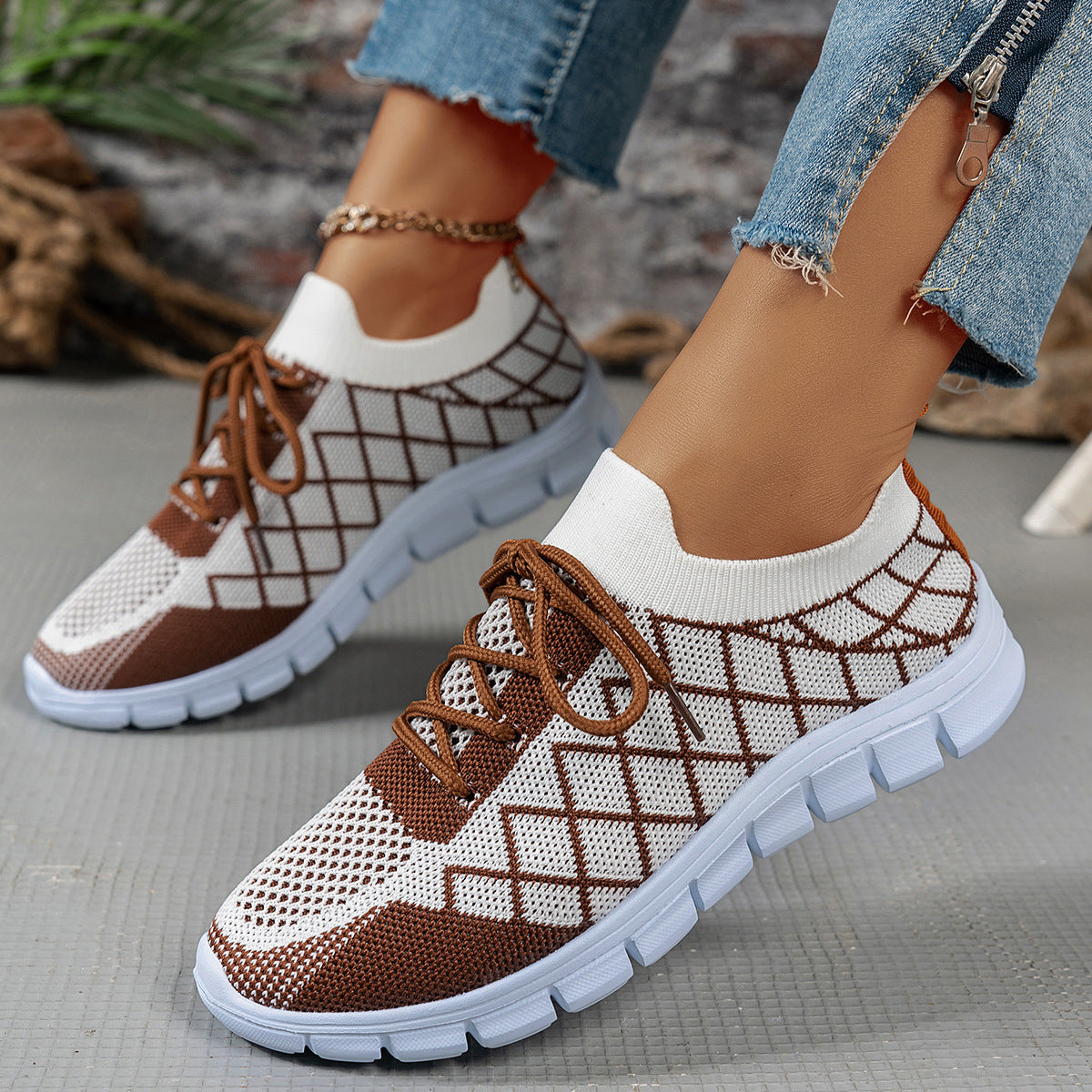 Colorblock Plaid Lace-Up Flyknit Sneakers Ins Mesh Casual Shoes Fashion Breathable Walking Running Sports Shoes For Women - Bests Sale