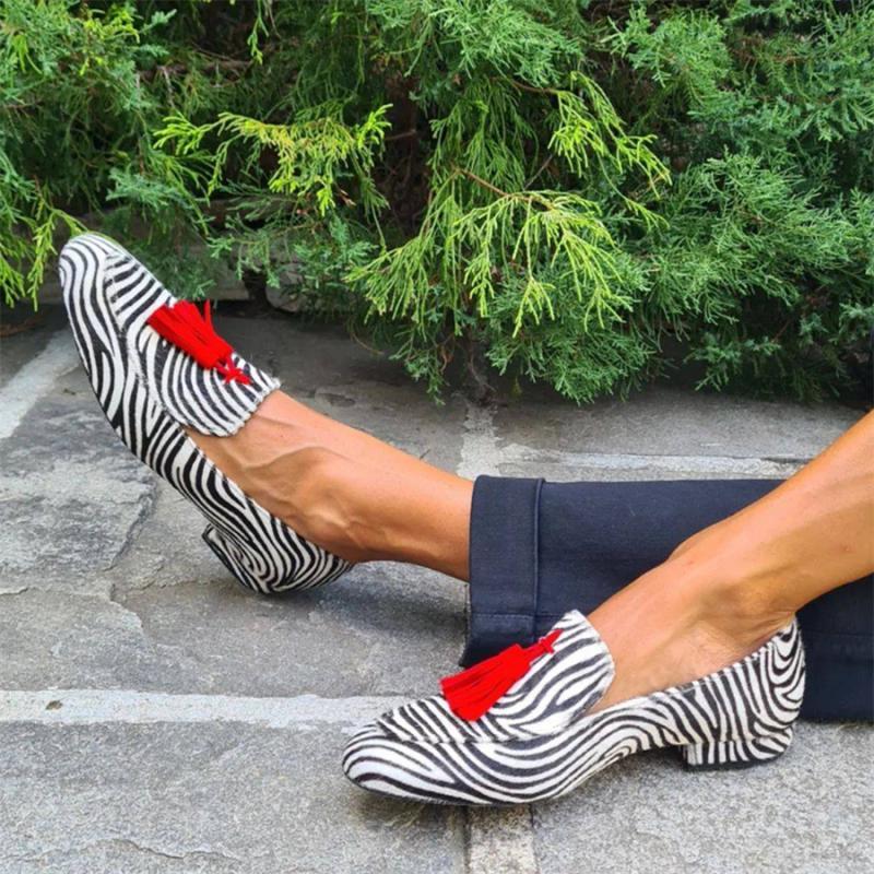 Spring And Autumn Tassel Low Heel Round Head 40-43 Low-cut Plus Size Leopard Print Casual Loafers - Bests Sale