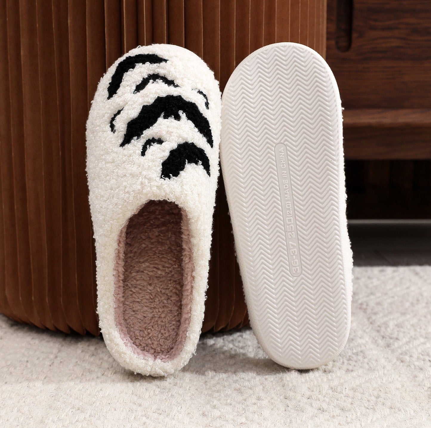 Funny Bat Slipper Halloween Pumpkin Flat Indoor House Shoes For Women Men Soft Plush Cozy Horror Fashion Halloween Gifts Bests Sale