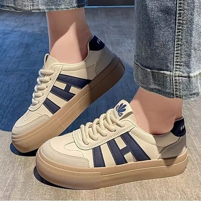 Women's Autumn Thick Bottom Retro Fashion Sports Casual Shoes - Bests Sale