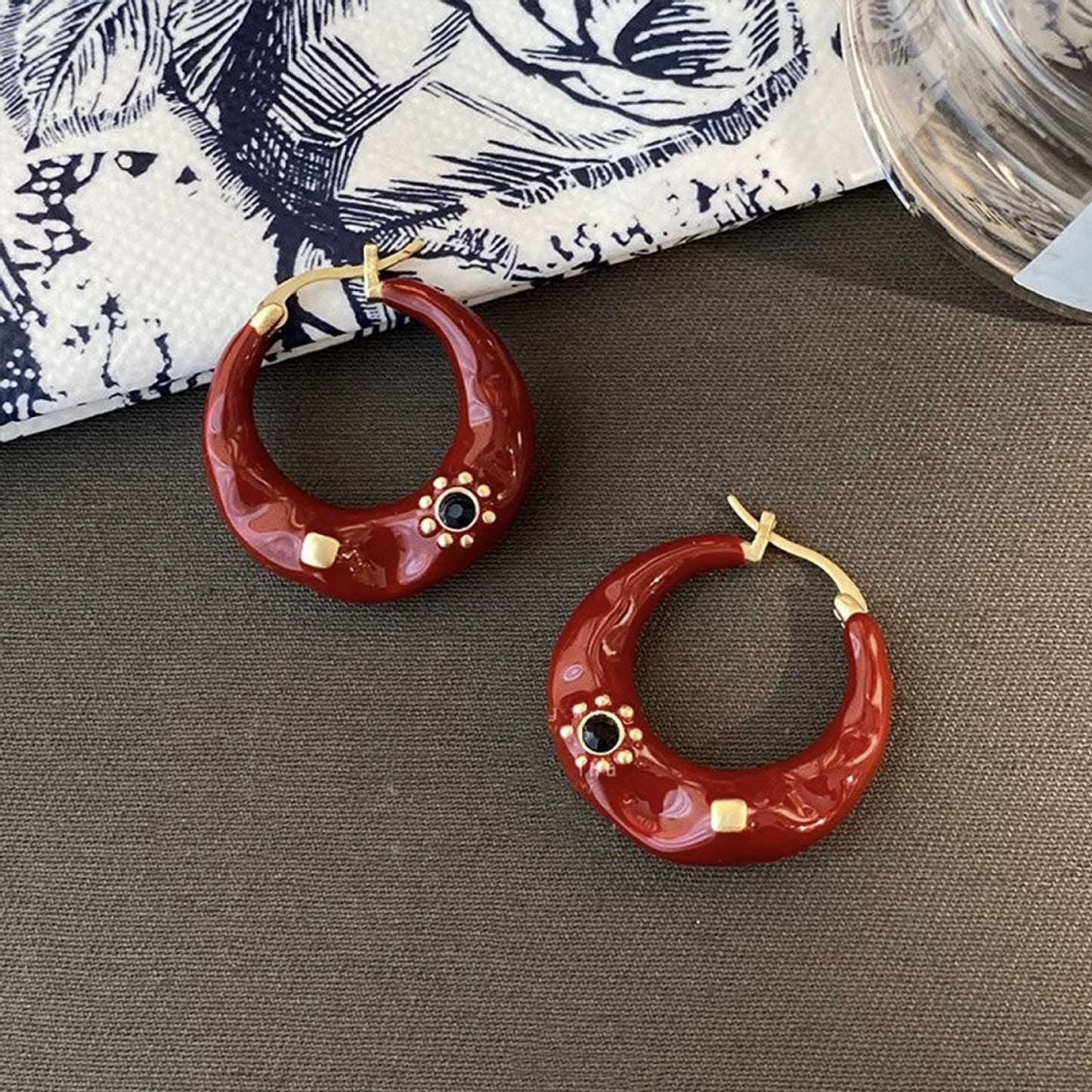 New Hong Kong Style Light Luxury High-grade Ear Studs - Bests Sale