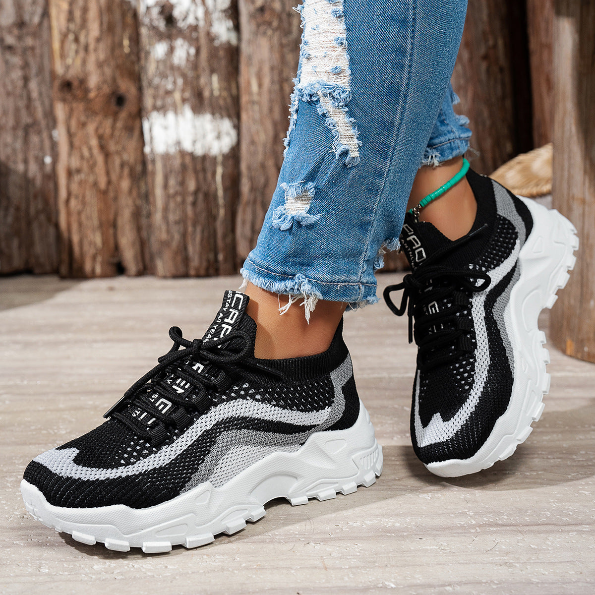 Stylish And Lightweight Soft Bottom Sports Women's Casual Shoes - Bests Sale