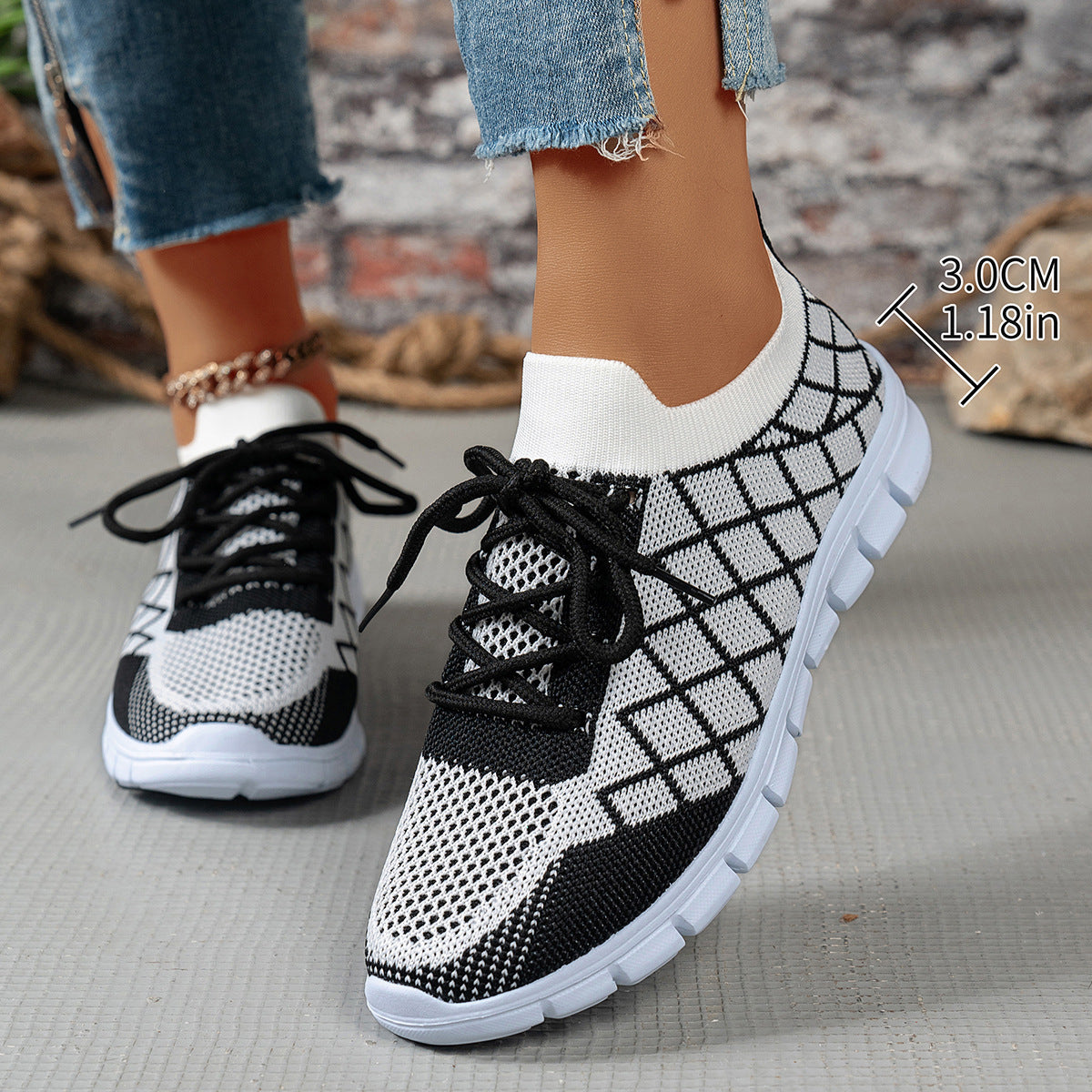 Colorblock Plaid Lace-Up Flyknit Sneakers Ins Mesh Casual Shoes Fashion Breathable Walking Running Sports Shoes For Women - Bests Sale