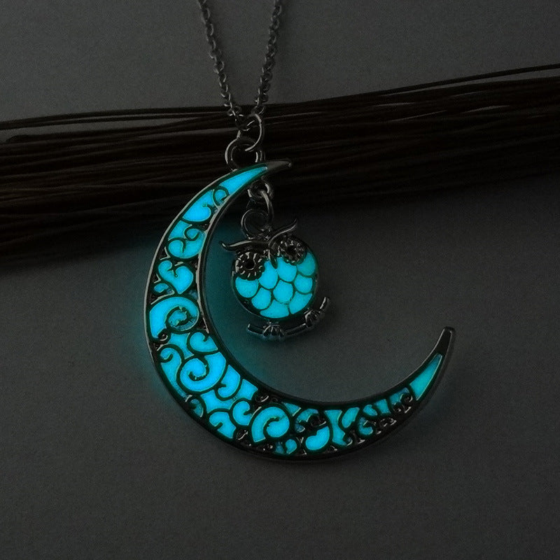 Glowing Pendant Necklaces Silver Plated Chain Necklaces - Bests Sale