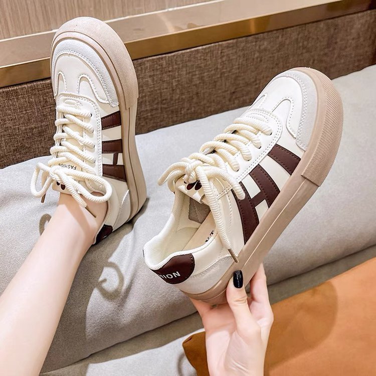 Women's Autumn Thick Bottom Retro Fashion Sports Casual Shoes - Bests Sale