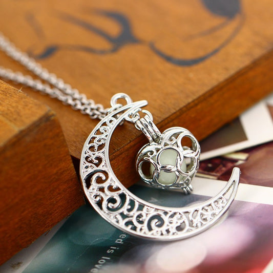 Glowing Pendant Necklaces Silver Plated Chain Necklaces - Bests Sale