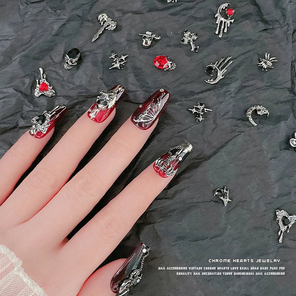 10 piezas de aleación 3D estilo gótico punk para decoración de uñas, diseño de corazón, esqueleto, cruz, araña, accesorios para decoración de uñas de Halloween.