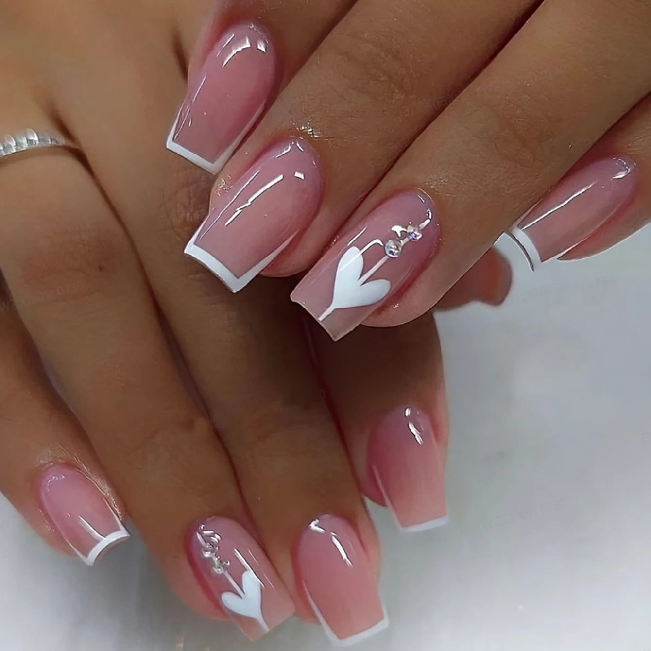 24Pcs ARTAUG Pink Stiletto Press-On Nails - Love Design Handmade Medium Length