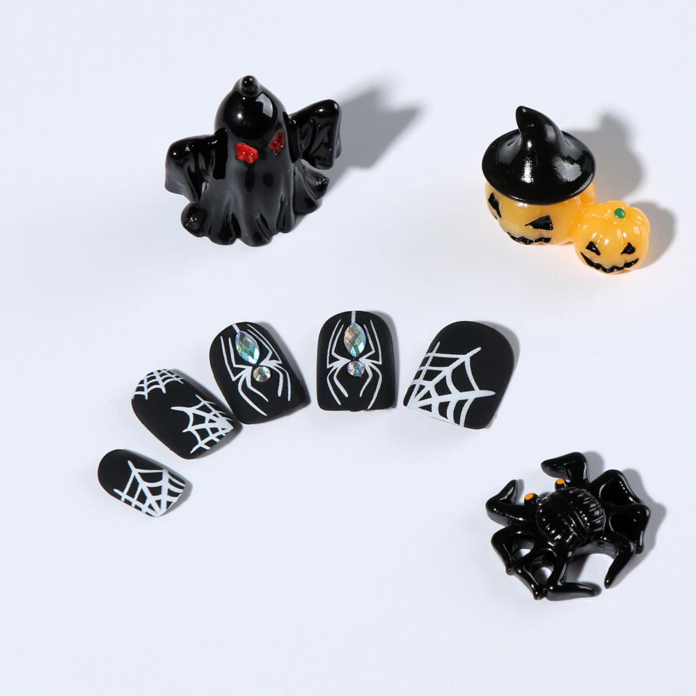 24Pcs Black Halloween Fake Nail Tips with Diamond Spider Web Design Press On Nails Short Square Wearable Y2K False Fingertips 1