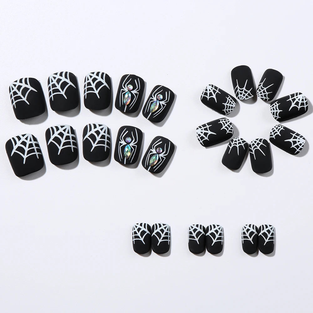 24Pcs Black Halloween Fake Nail Tips with Diamond Spider Web Design Press On Nails Short Square Wearable Y2K False Fingertips 1
