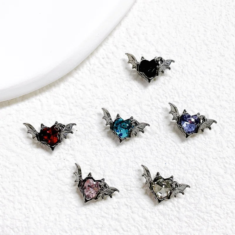 10pcs Gothic Punk Style Alloy Bat 3Heart D Nail Art Charms Spider Design For Halloween Nails Decoration Accessories