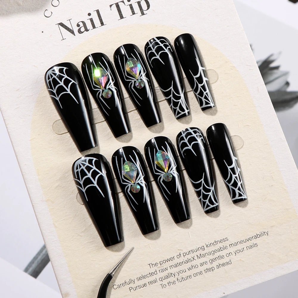 24 uñas postizas góticas oscuras con diseño de araña, 8 estilos, color nude, cuadradas y cortas, cobertura total, para usar
