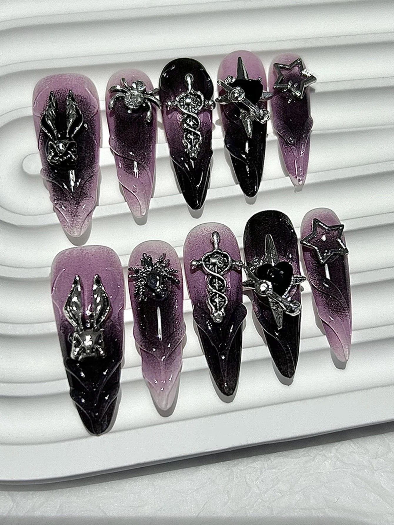 10 uñas postizas Y2k para Halloween, estilo punk oscuro, hechas a mano, con diseño de araña, conejito, dulce, picante, extraíbles y reutilizables.