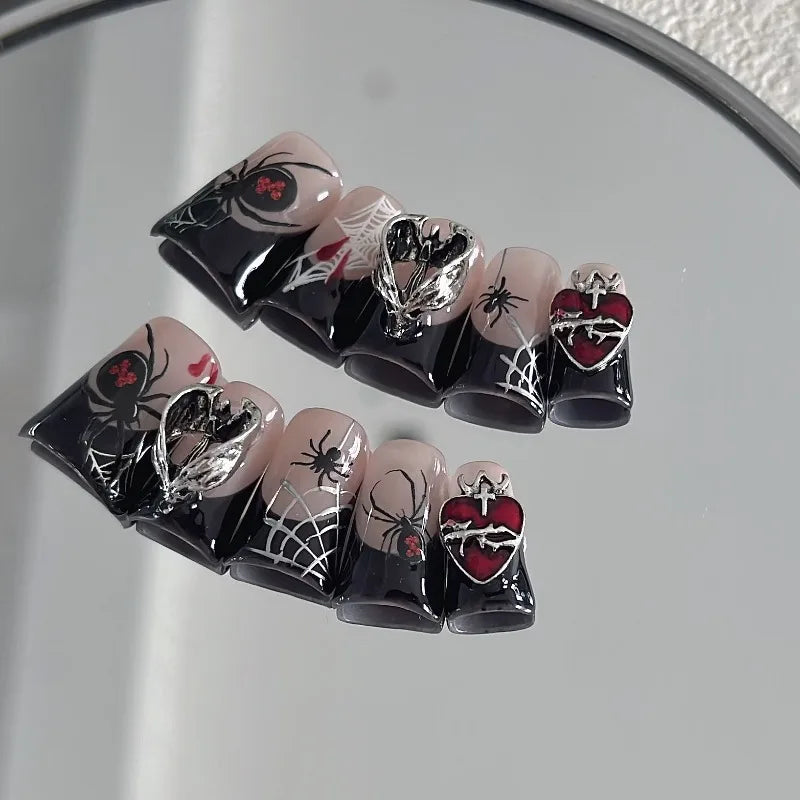 10 uñas postizas con diseño de araña plateada, estilo gótico punk, para Halloween, de metal negro, con forma de pato, para usar en uñas francesas.
