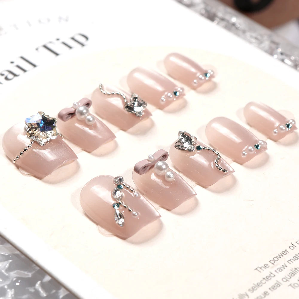 24 uñas postizas góticas oscuras con diseño de araña, 8 estilos, color nude, cuadradas y cortas, cobertura total, para usar