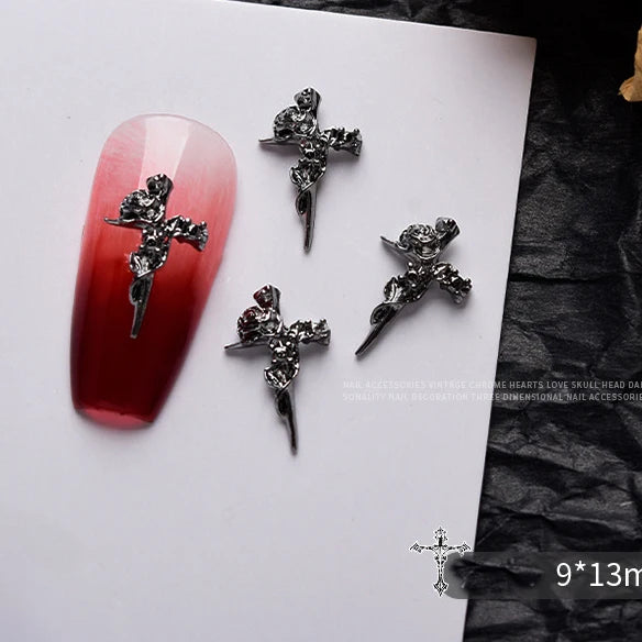 10 piezas de aleación 3D estilo gótico punk para decoración de uñas, diseño de corazón, esqueleto, cruz, araña, accesorios para decoración de uñas de Halloween.