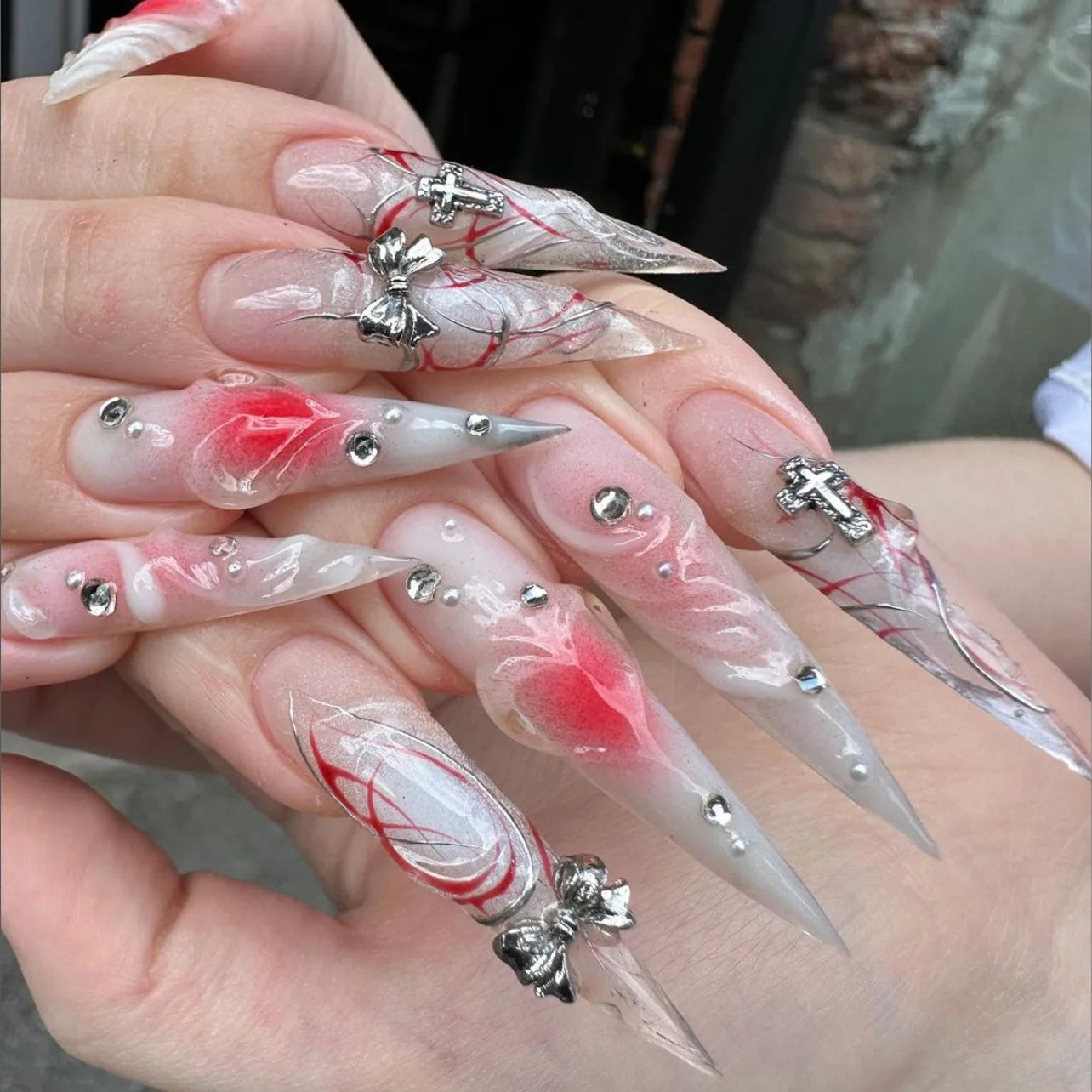 Halloween Gothic Spider Nails - 24pcs Silver Press-On Almond Nails Set