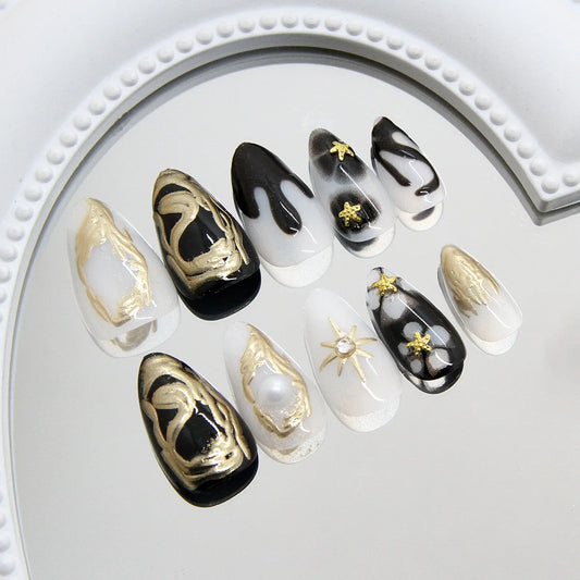 24Pcs Gothic Starfish Press-On Nails – Short Almond Shape With 3D Tribal Designs & Pearl-Encrusted Starburst