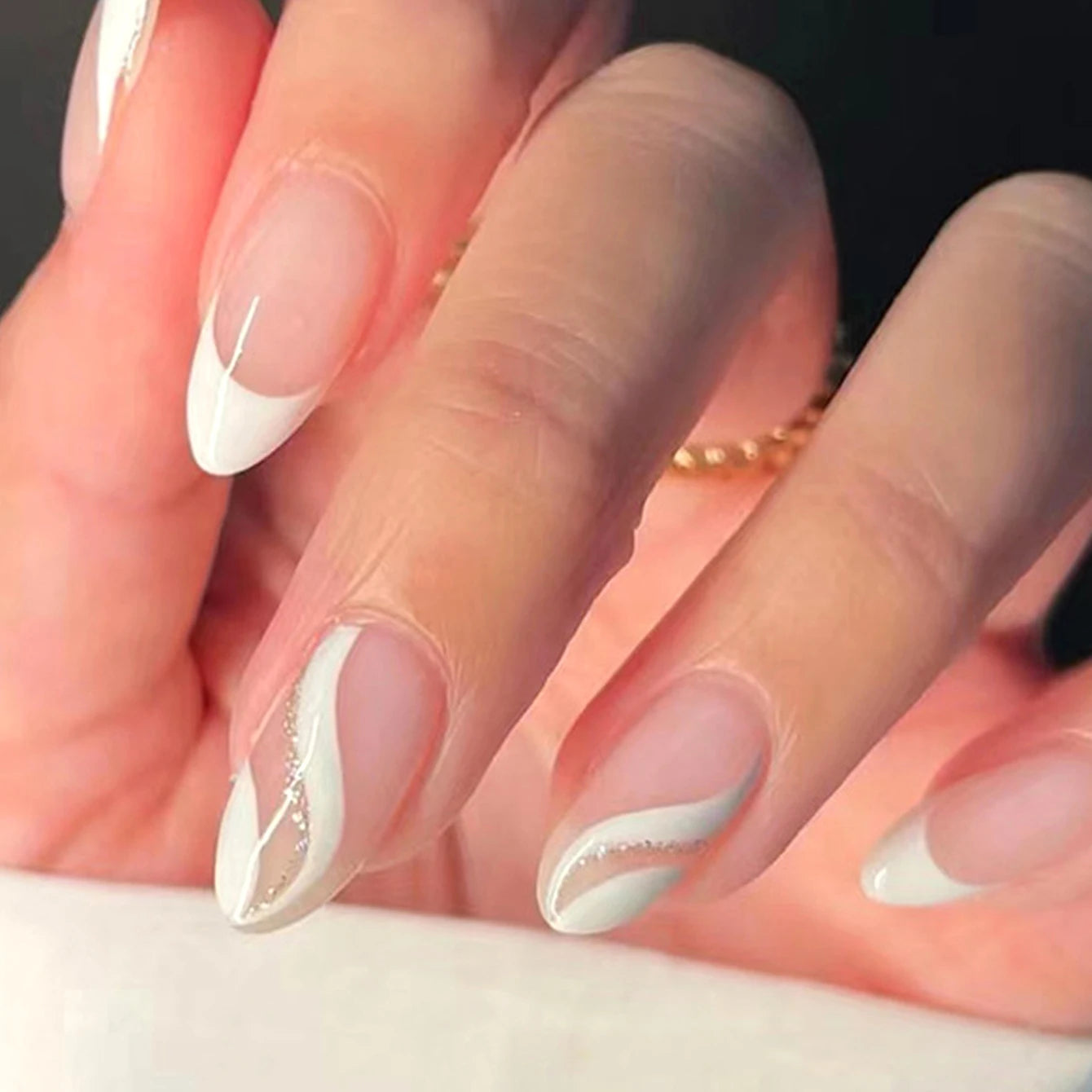 24Pcs ARTAUG Pink Stiletto Press-On Nails - Love Design Handmade Medium Length