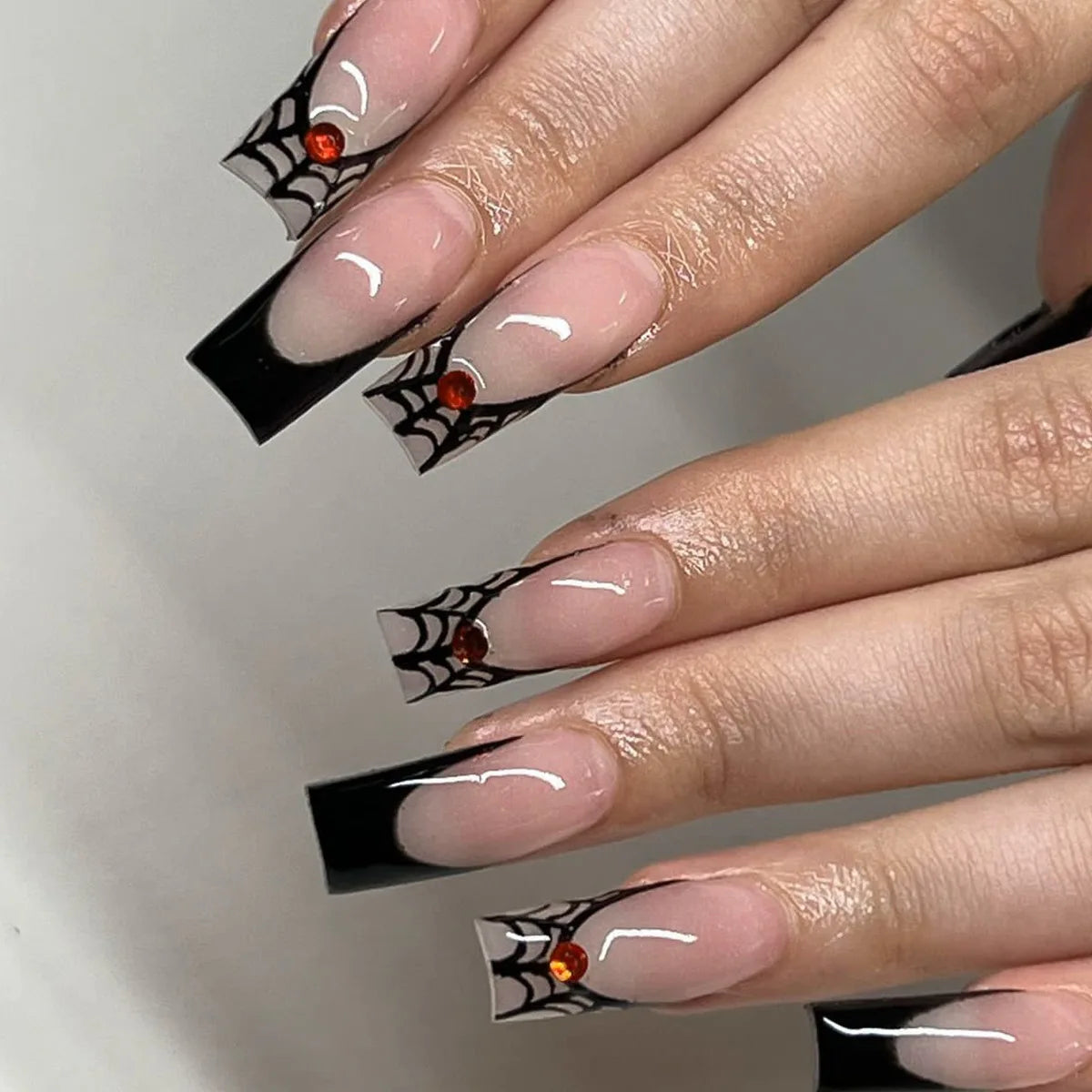 Halloween Gothic Spider Nails - 24pcs Silver Press-On Almond Nails Set