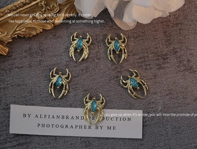 Halloween 3D Spider Nail Charms - Luxury Gold & Silver Alloy (10 Pieces)