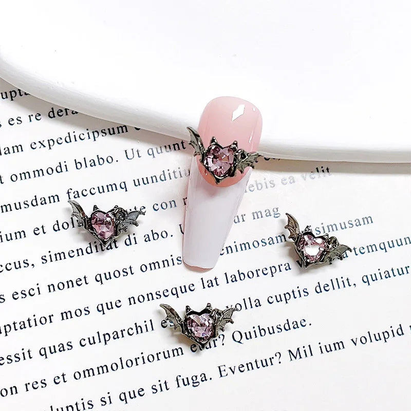 10pcs Gothic Punk Style Alloy Bat 3Heart D Nail Art Charms Spider Design For Halloween Nails Decoration Accessories