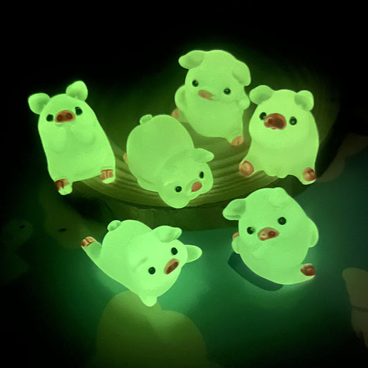 Cute Fashion Three-dimensional Pig Decorations - Bests Sale
