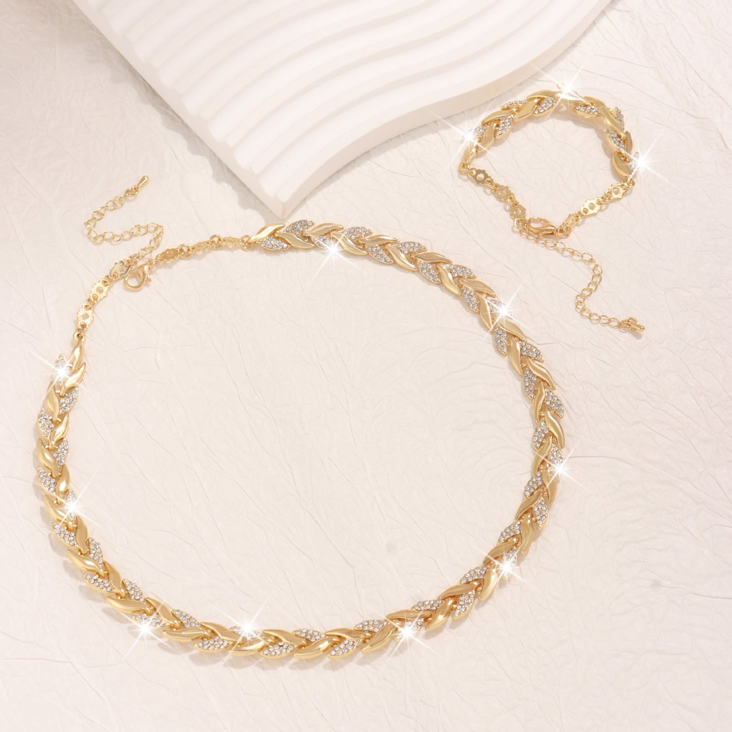 Women's Personality Affordable Luxury Willow Leaf Diamond Bracelet Necklace Bests Sale