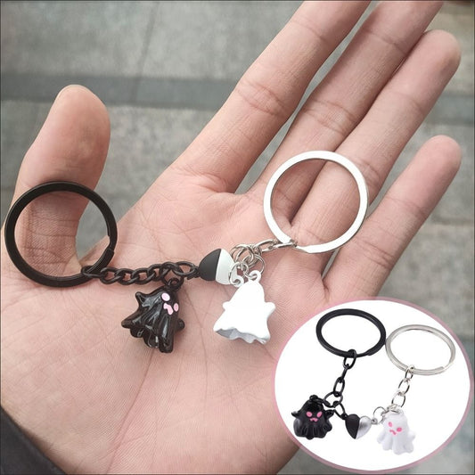 Unique Bag Hanging Halloween Ghost Keychain Cute Couple Magnetic Ghost Pendant Lovers Ornaments Key Rings Key Decoration Bests Sale