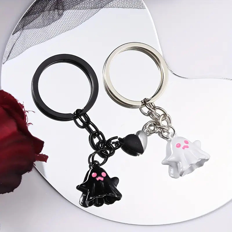 Unique Bag Hanging Halloween Ghost Keychain Cute Couple Magnetic Ghost Pendant Lovers Ornaments Key Rings Key Decoration Bests Sale