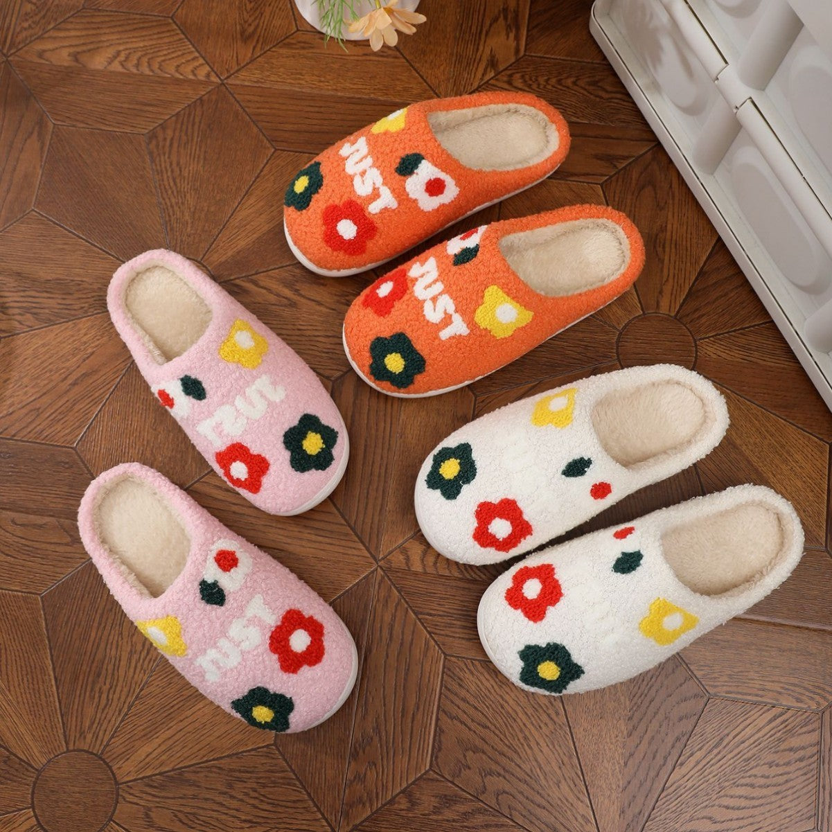 Lady's Flower Slippers Indoor Soft Bottom Cotton Slippers - Bests Sale